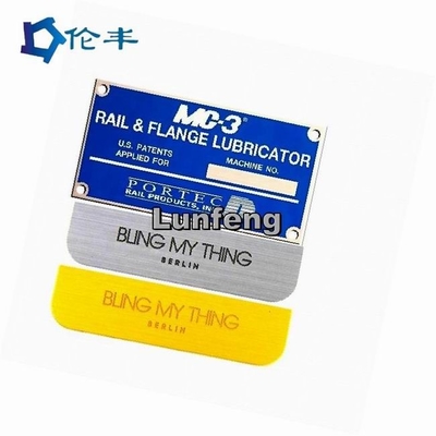 Bom preço. A placa de identificação de aço inoxidável 3M Adhesive Aluminum Laser de Pantone cortou placas de nome do metal on-line